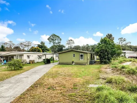 13508 Palm Drive Astatula FL 34705