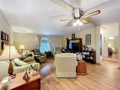 13508 Palm Drive Astatula FL 34705