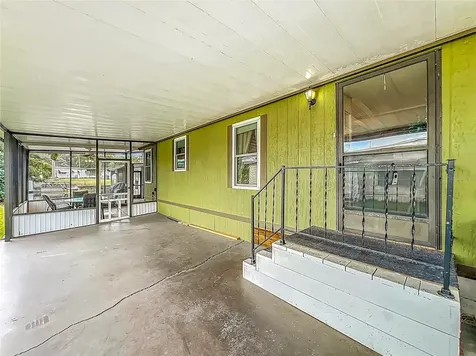 13508 Palm Drive Astatula FL 34705