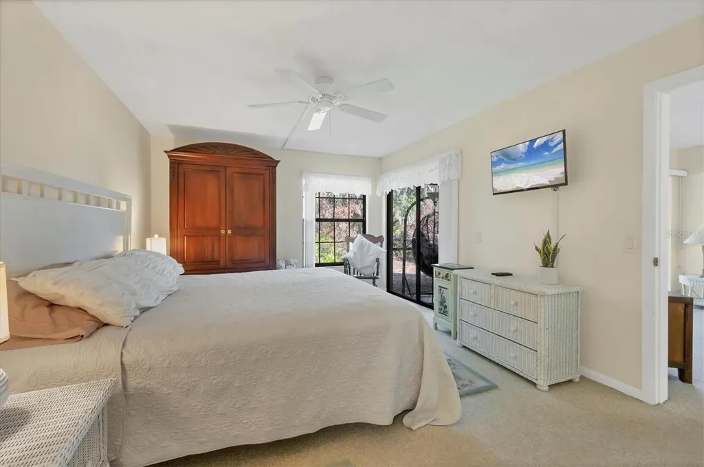 4767 Winslow Beacon Sarasota FL 34235