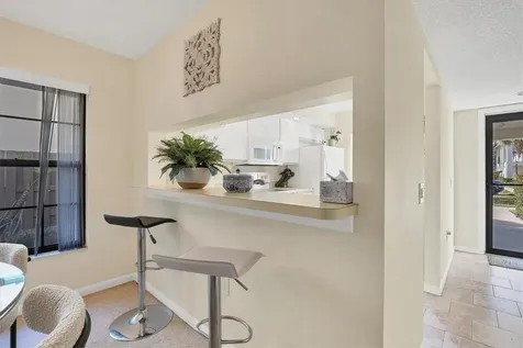 4767 Winslow Beacon Sarasota FL 34235