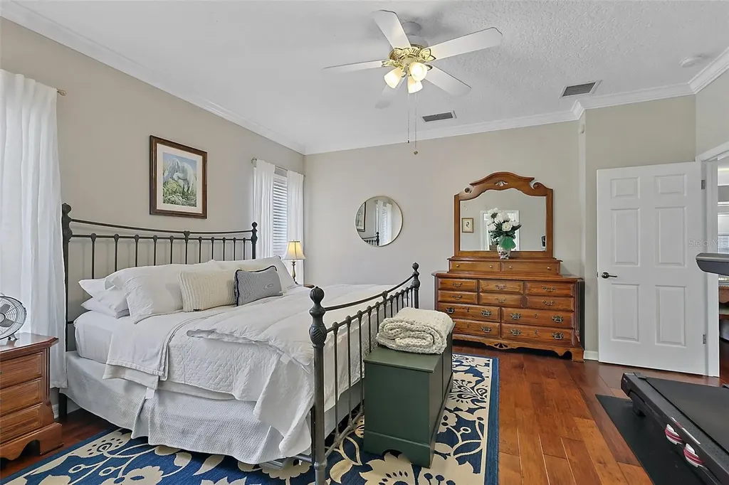 3584 Tropical Seas Loop Tavares FL 32778