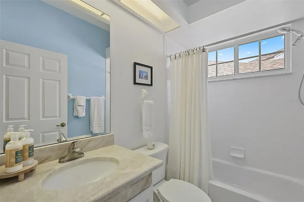 3584 Tropical Seas Loop Tavares FL 32778