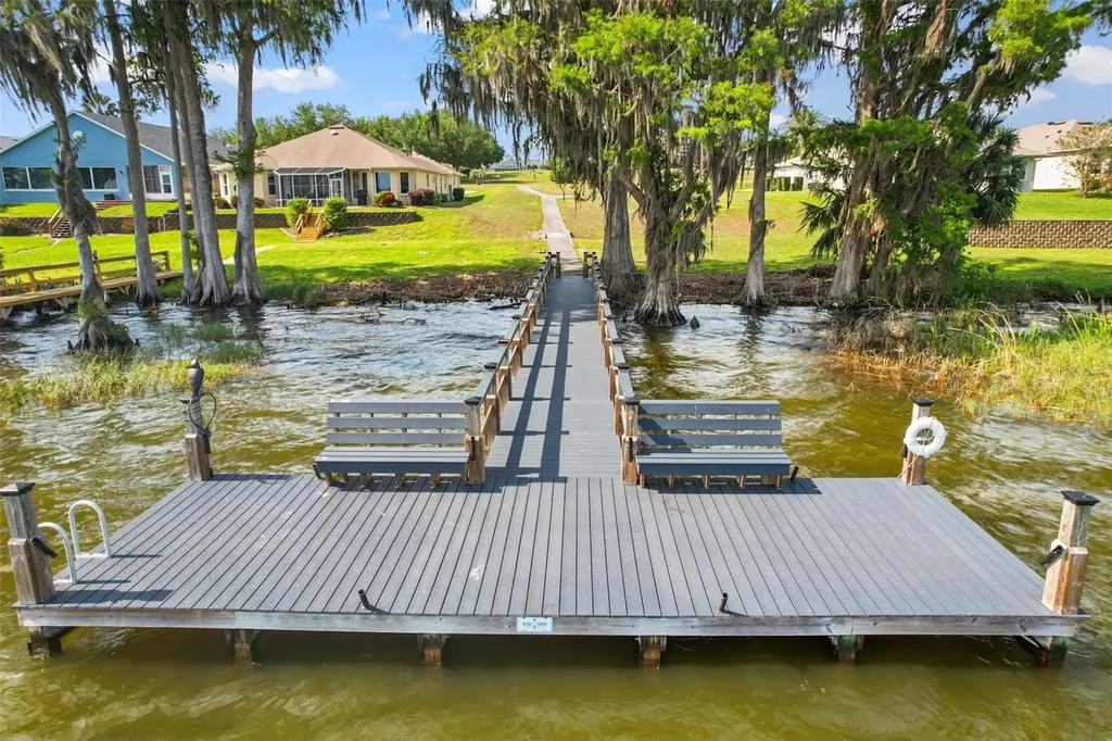 3584 Tropical Seas Loop Tavares FL 32778