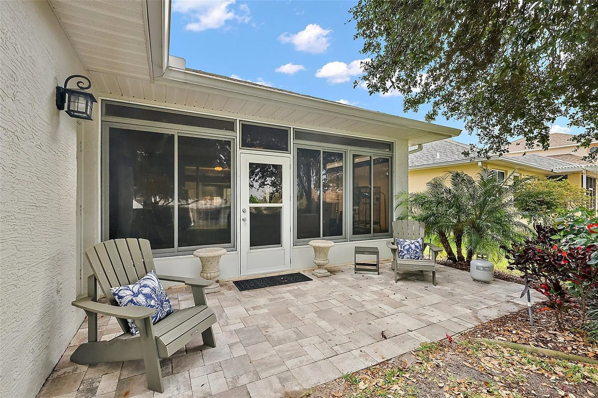 3584 Tropical Seas Loop Tavares FL 32778