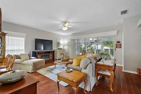 3584 Tropical Seas Loop Tavares FL 32778