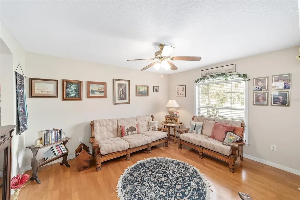 2320 SE 33rd Place Ocala FL 34471