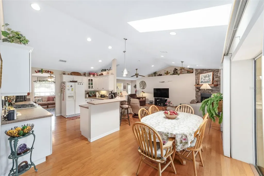 2320 SE 33rd Place Ocala FL 34471