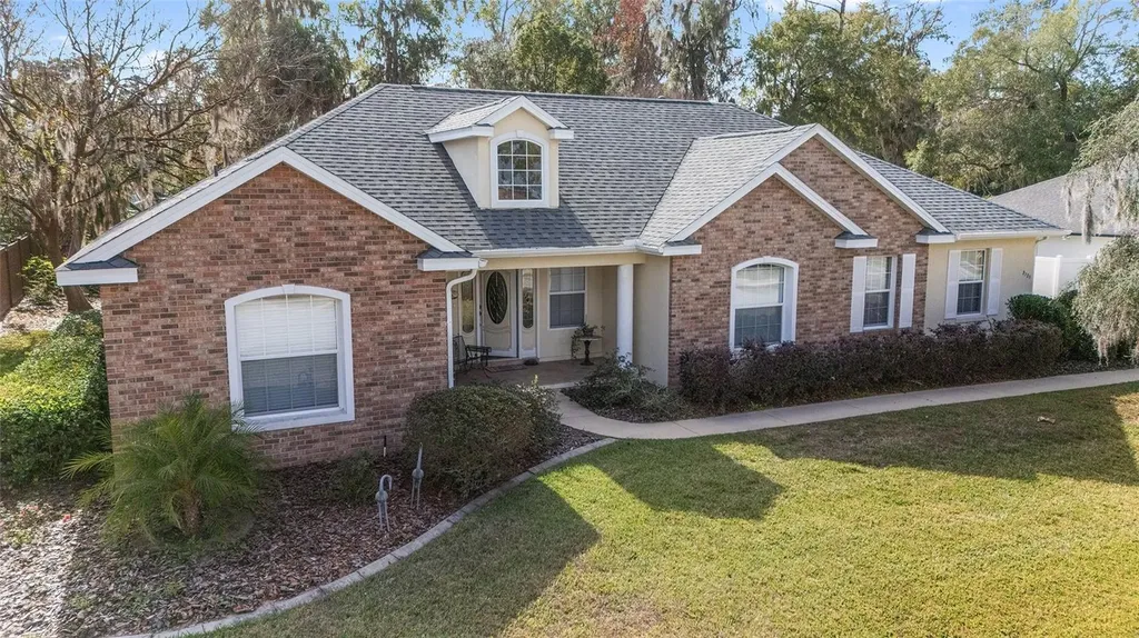 2320 SE 33rd Place Ocala FL 34471