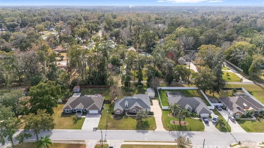 2320 SE 33rd Place Ocala FL 34471