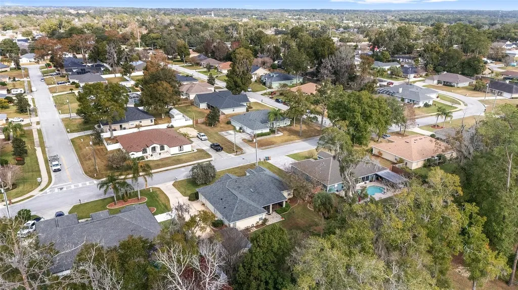 2320 SE 33rd Place Ocala FL 34471