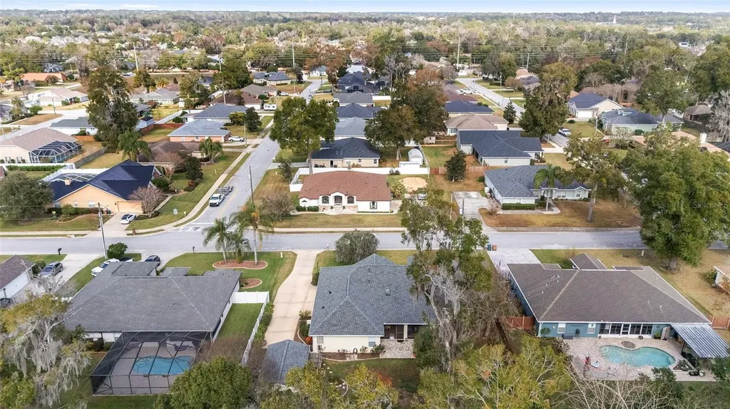 2320 SE 33rd Place Ocala FL 34471