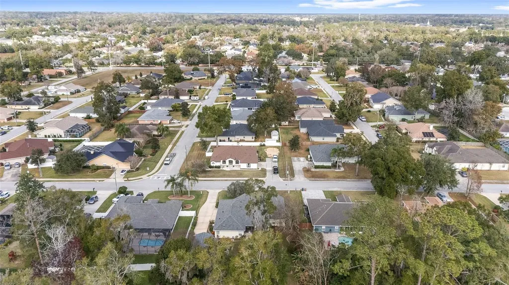 2320 SE 33rd Place Ocala FL 34471