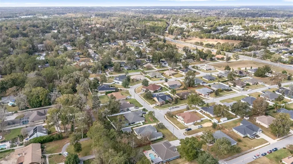 2320 SE 33rd Place Ocala FL 34471