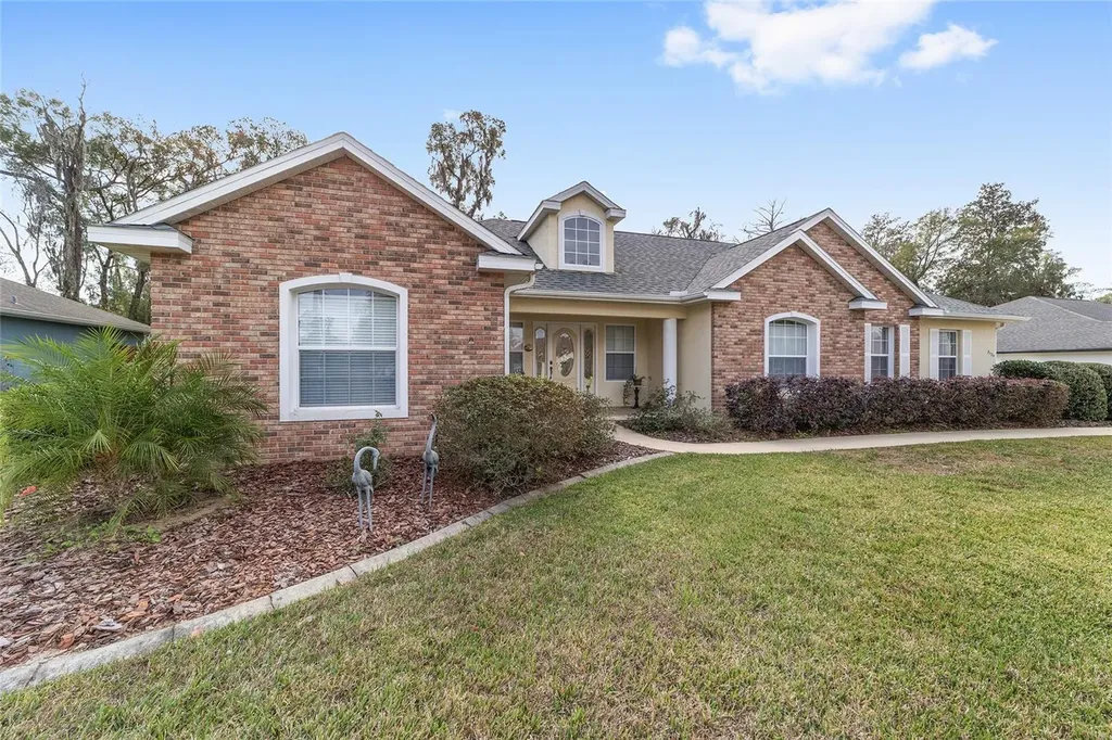 2320 SE 33rd Place Ocala FL 34471