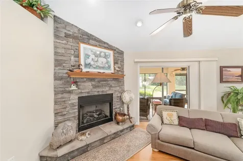 2320 SE 33rd Place Ocala FL 34471