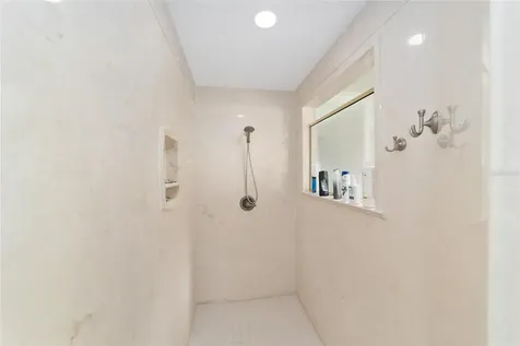 2320 SE 33rd Place Ocala FL 34471