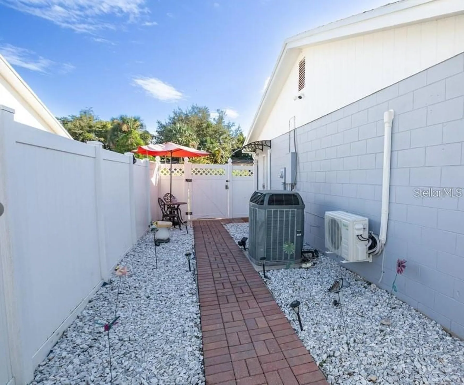 111 Cuautla Way Kissimmee FL 34743