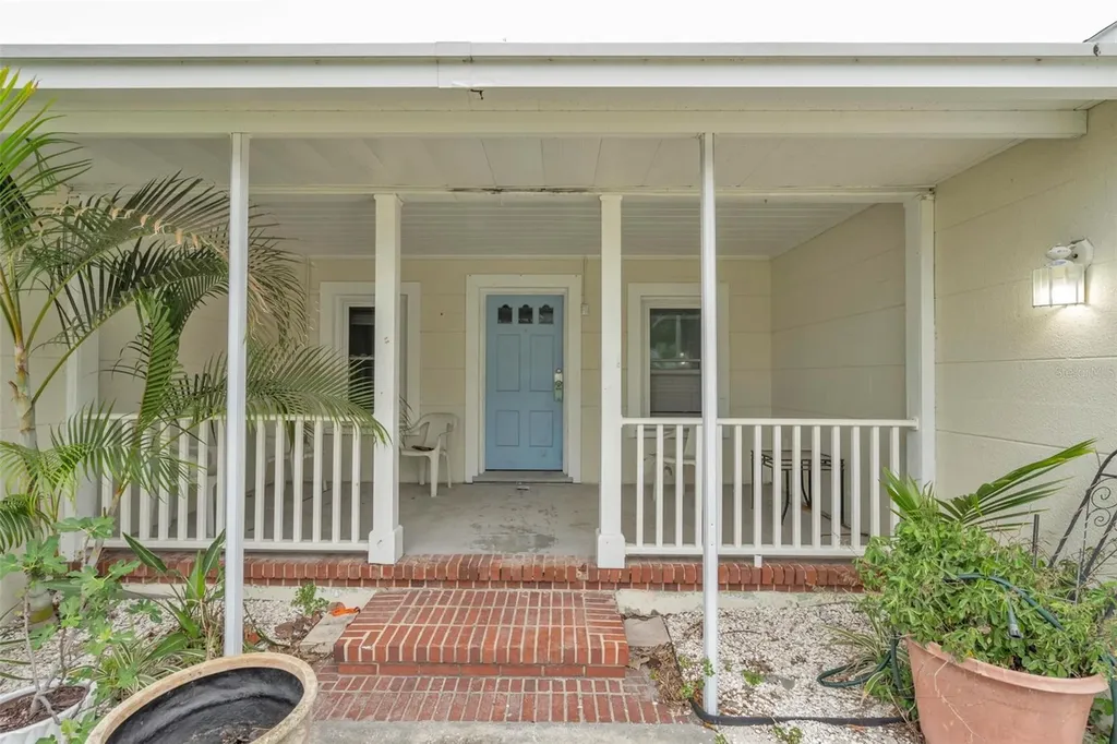 752 Lantana Avenue Clearwater Beach FL 33767