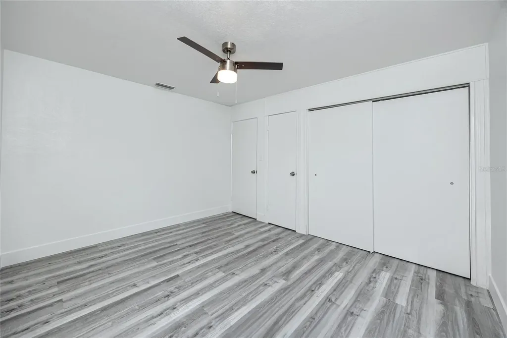 418 39th Avenue N St Petersburg FL 33703