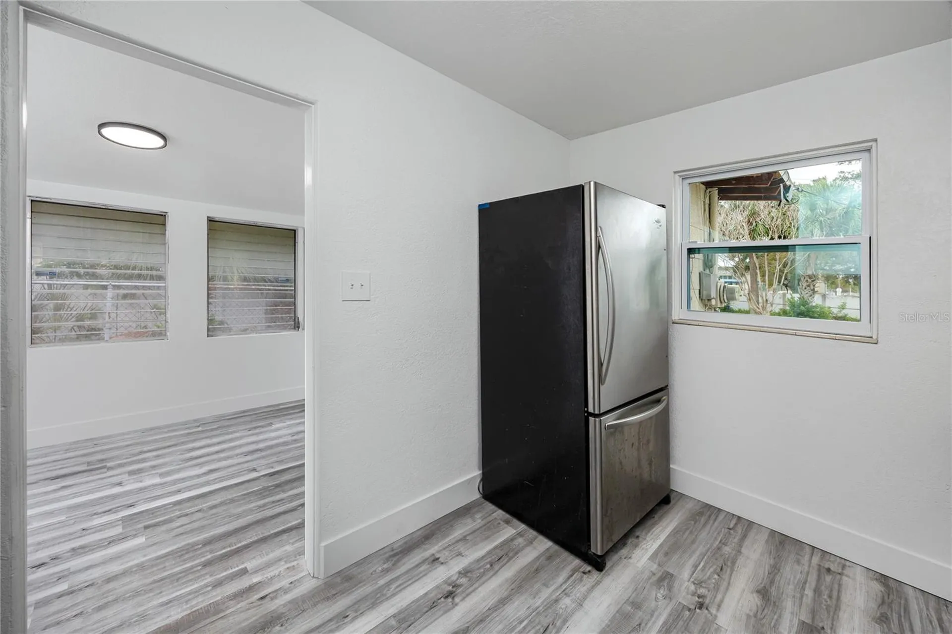 418 39th Avenue N St Petersburg FL 33703