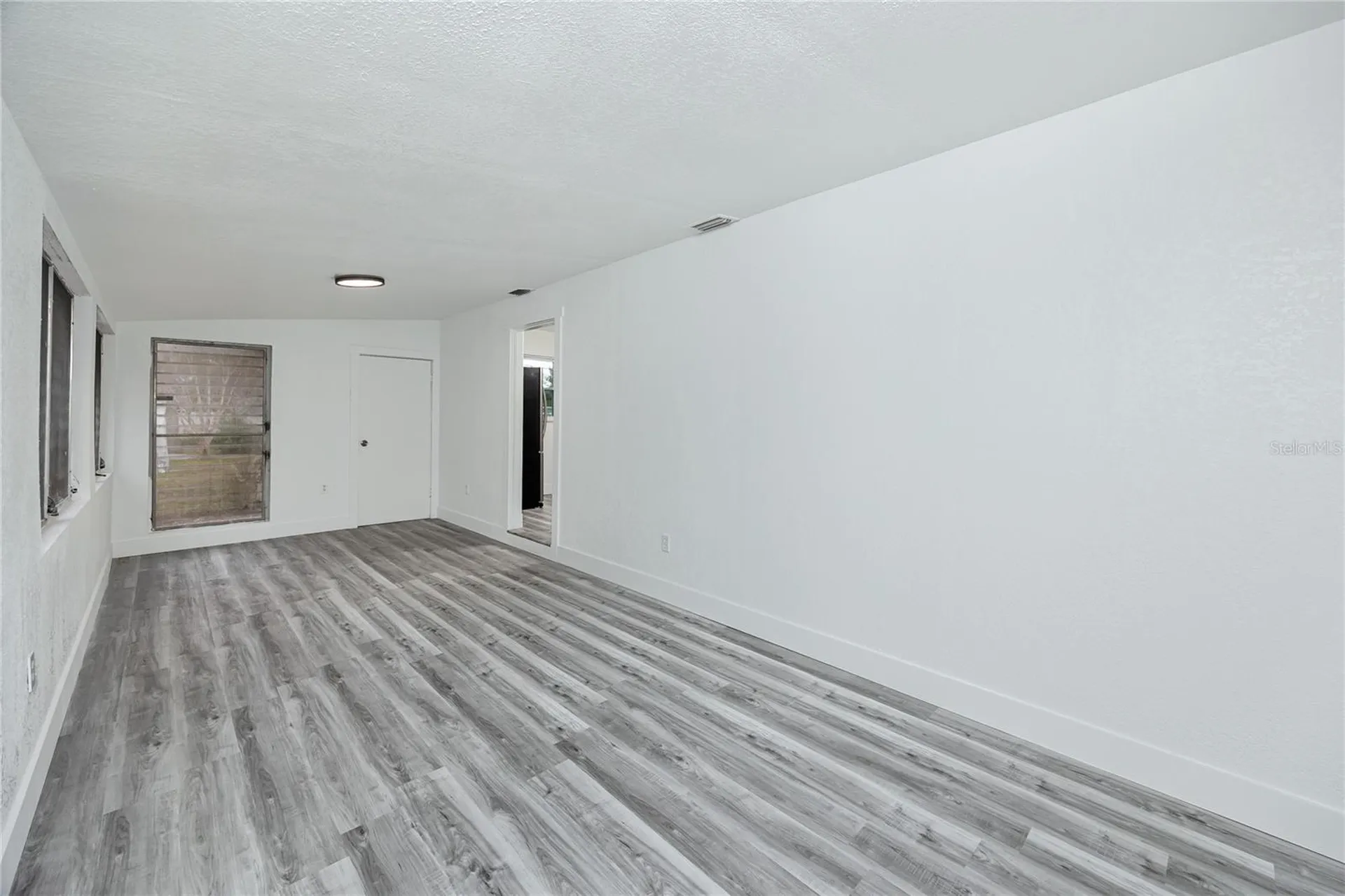 418 39th Avenue N St Petersburg FL 33703