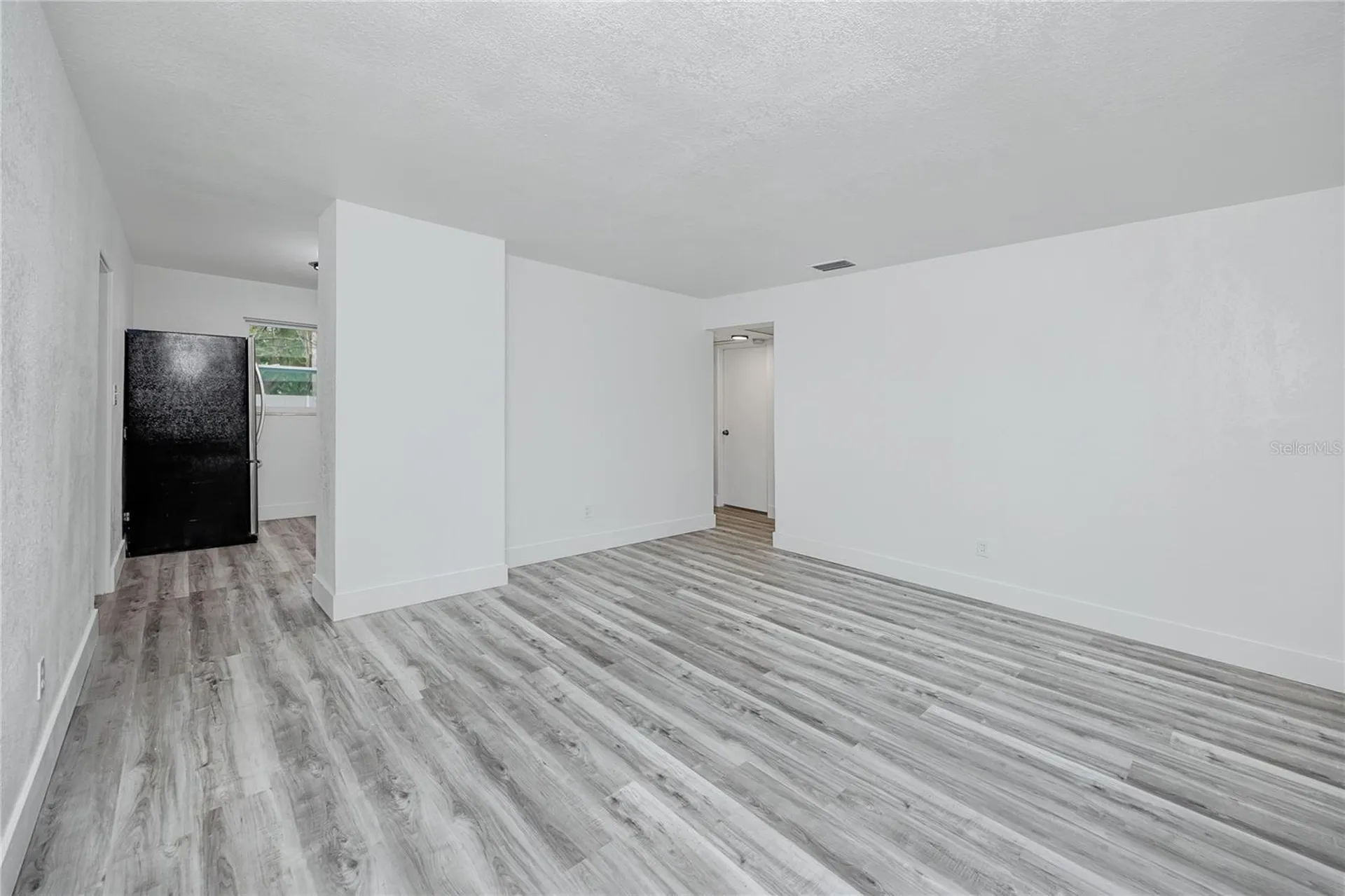 418 39th Avenue N St Petersburg FL 33703