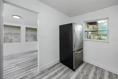 418 39th Avenue N St Petersburg FL 33703