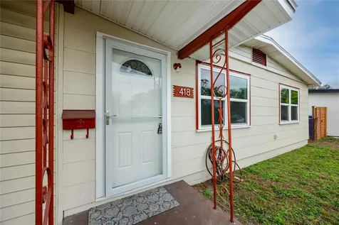 418 39th Avenue N St Petersburg FL 33703
