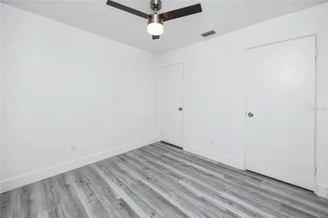 418 39th Avenue N St Petersburg FL 33703