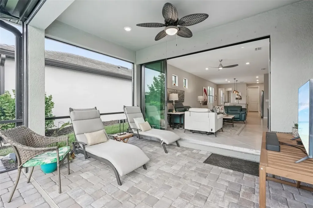 6285 Winding Pine Drive Nokomis FL 34275