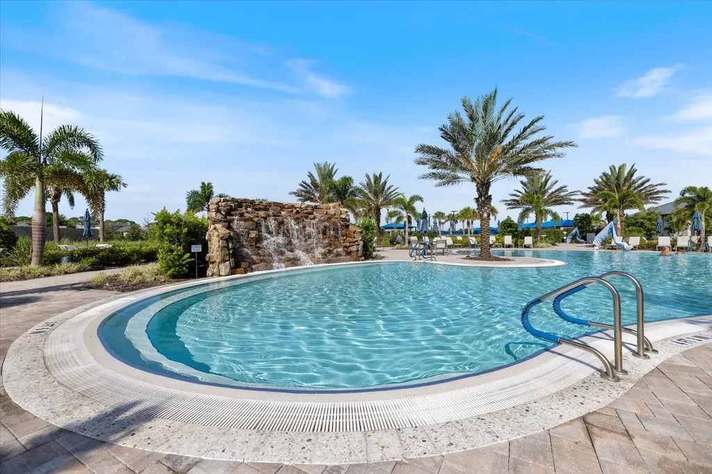 6285 Winding Pine Drive Nokomis FL 34275