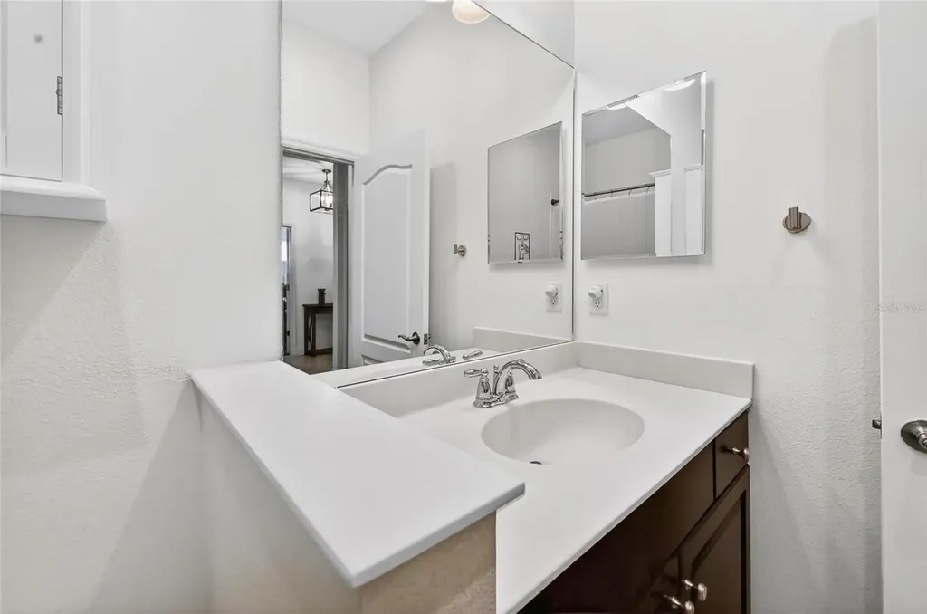 6342 Positano Court Sarasota FL 34243