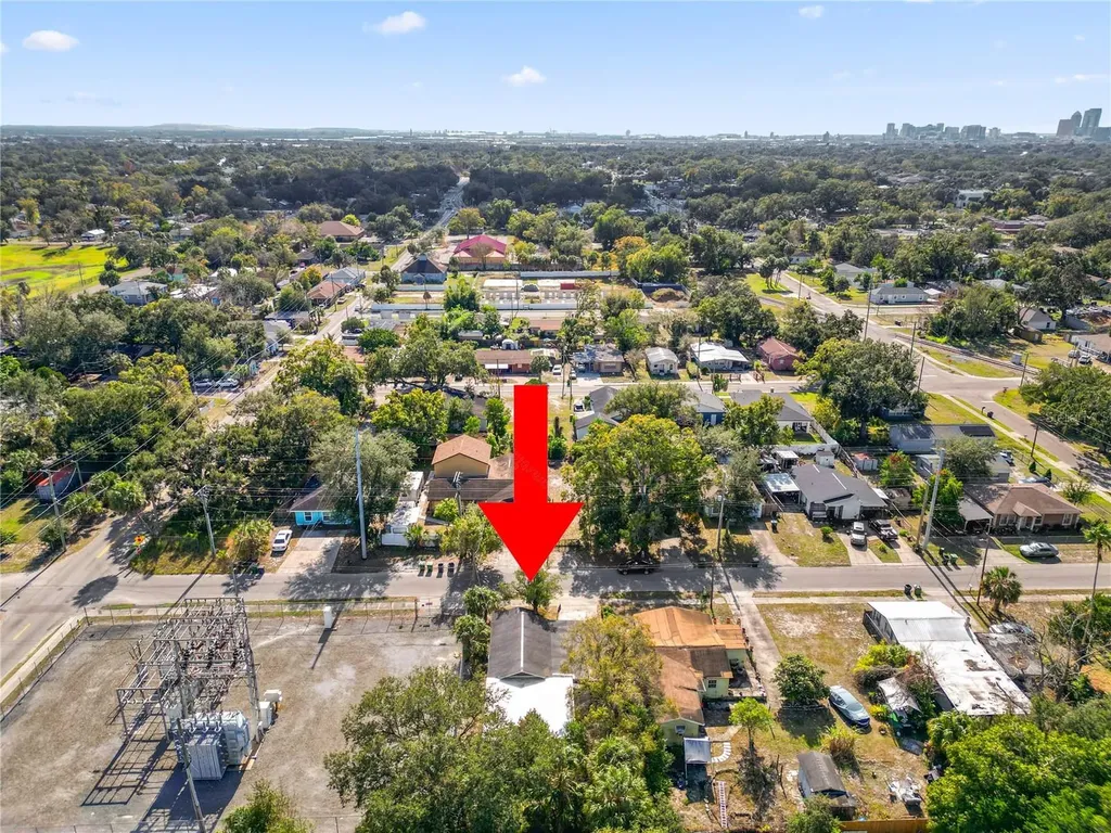 2910 E Emma Street Tampa FL 33610
