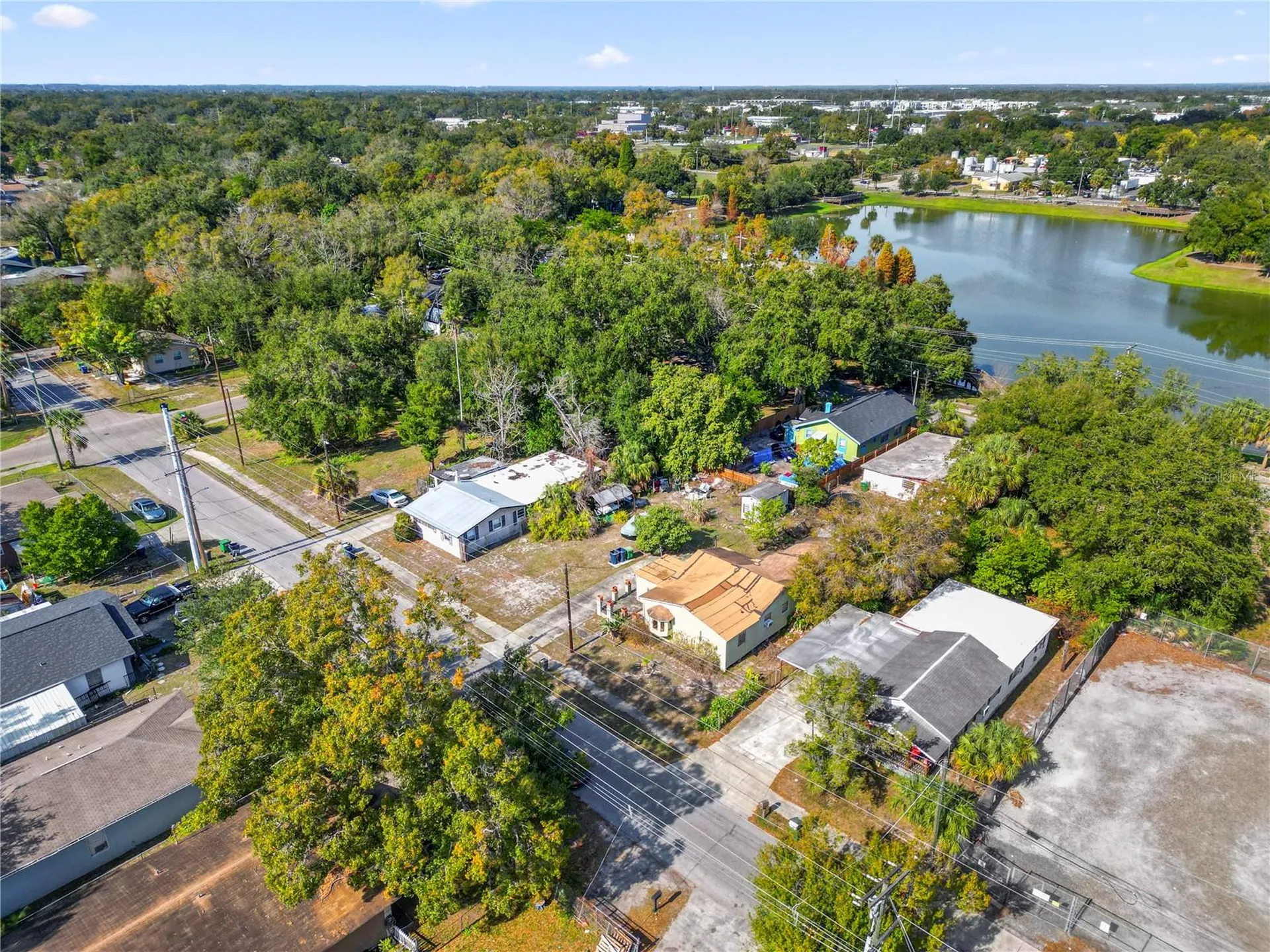2910 E Emma Street Tampa FL 33610