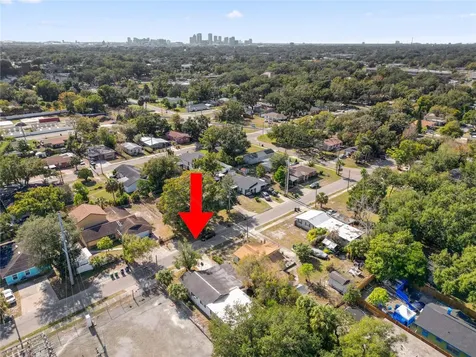 2910 E Emma Street Tampa FL 33610