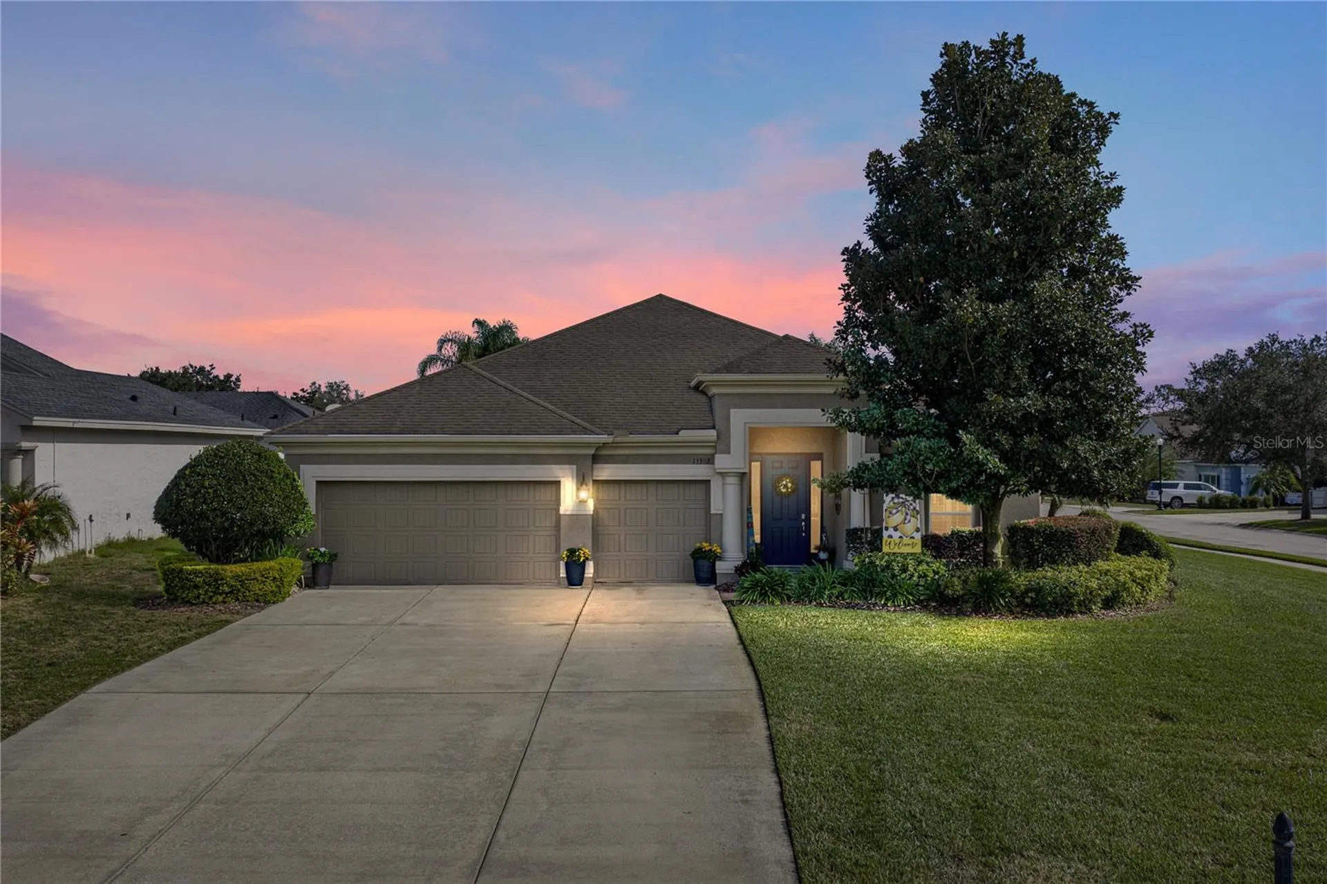 13302 Trailing Moss Drive Dade City FL 33525