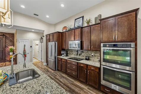 13302 Trailing Moss Drive Dade City FL 33525