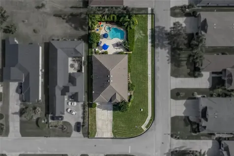 13302 Trailing Moss Drive Dade City FL 33525