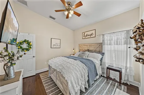 13302 Trailing Moss Drive Dade City FL 33525