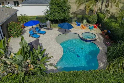 13302 Trailing Moss Drive Dade City FL 33525