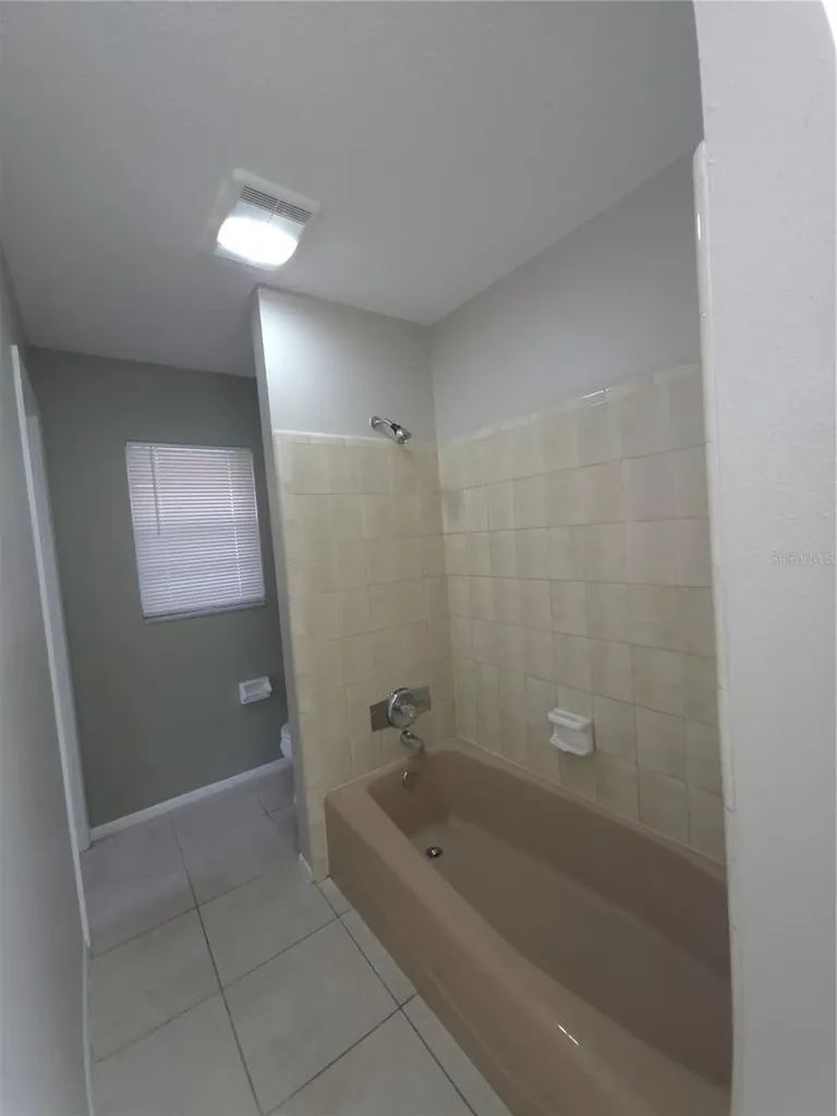 4204 E Okara Road Tampa FL 33617