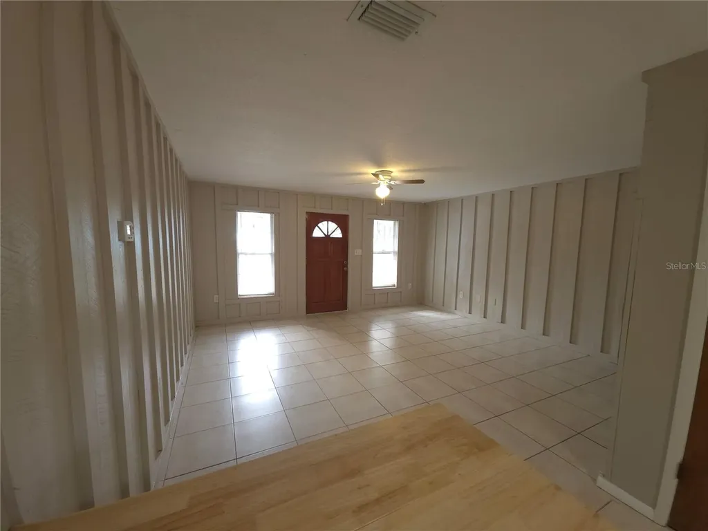 4204 E Okara Road Tampa FL 33617