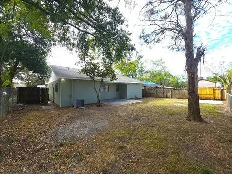4204 E Okara Road Tampa FL 33617
