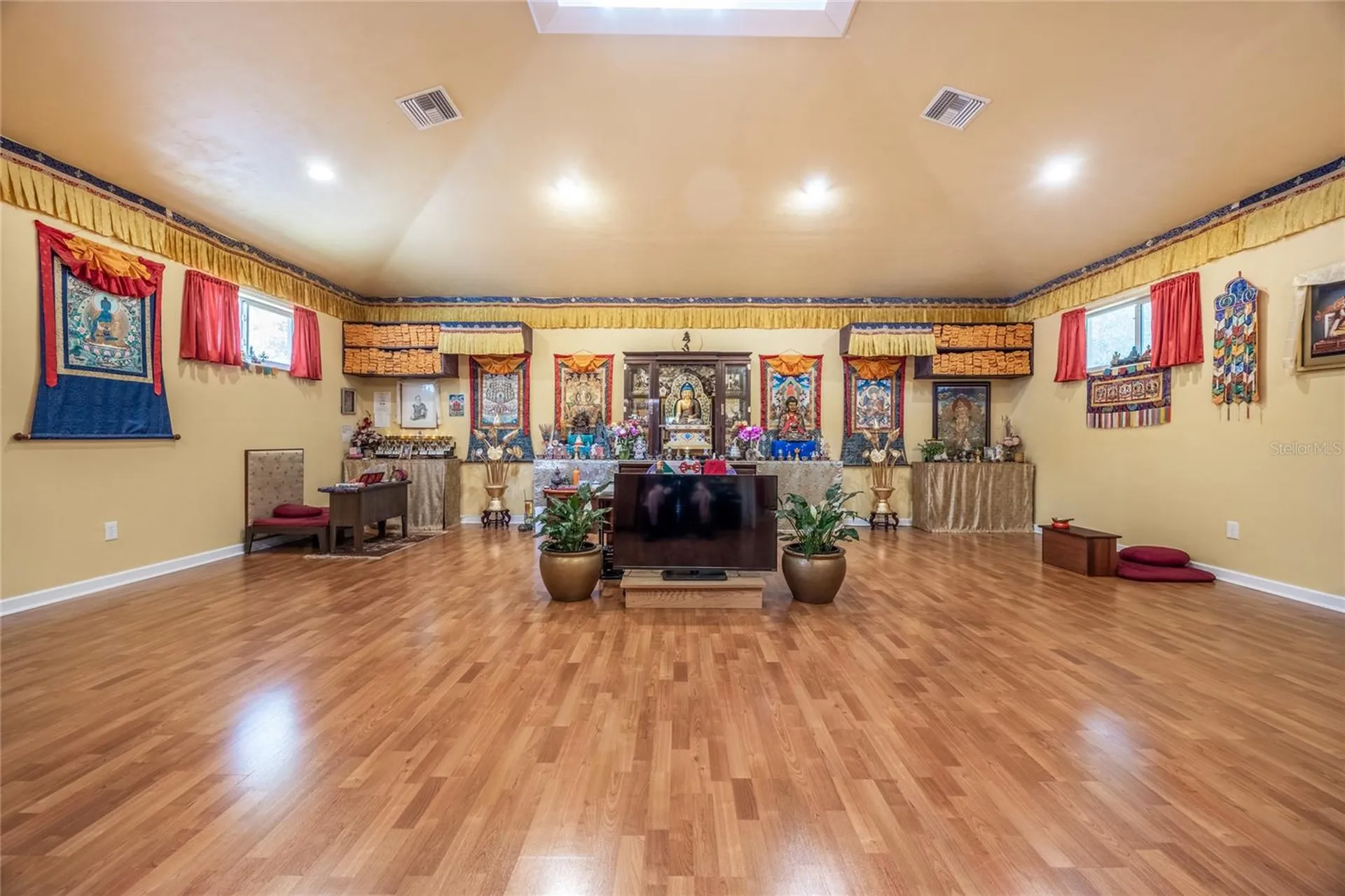 1216 NW 9th Avenue Gainesville FL 32601