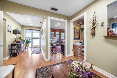 1216 NW 9th Avenue Gainesville FL 32601