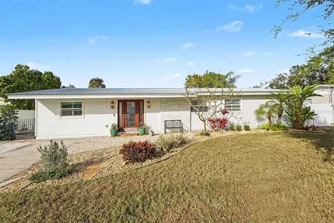4407 W Bay Avenue Tampa FL 33616