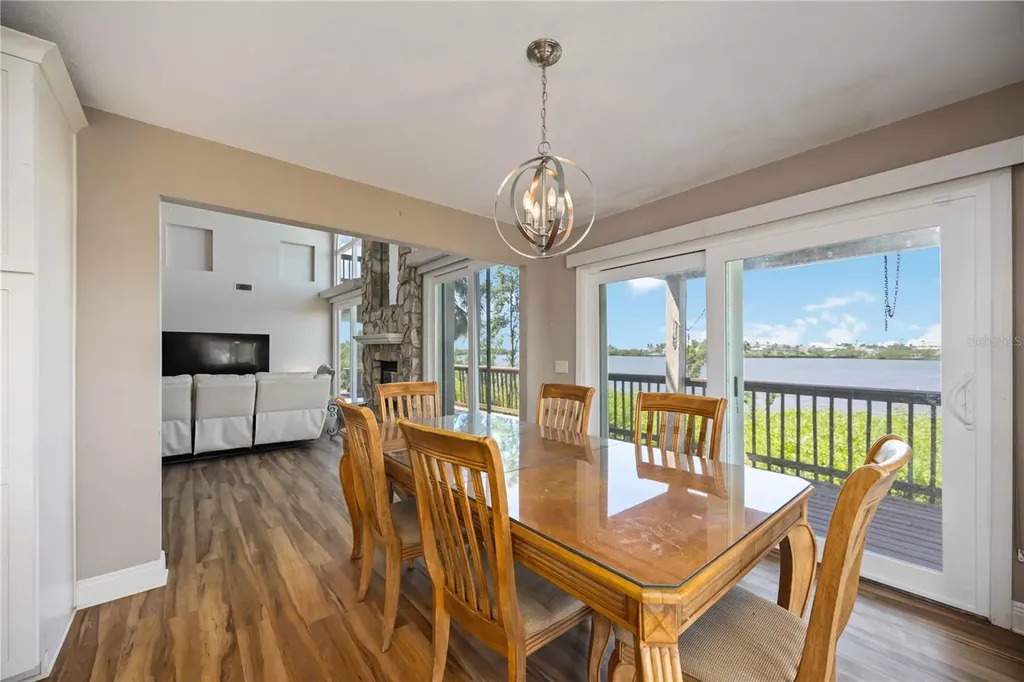 1470 Bayshore Drive Terra Ceia FL 34250