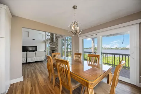 1470 Bayshore Drive Terra Ceia FL 34250