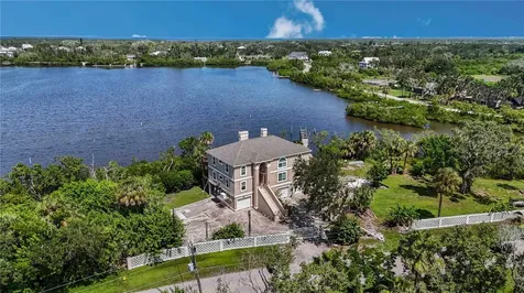 1470 Bayshore Drive Terra Ceia FL 34250